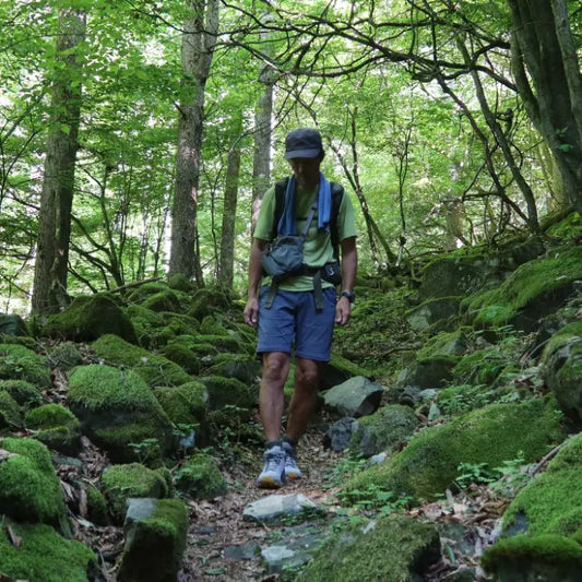 最新作「Katabatic LT Mid GTX」のスタイリッシュなルックスに秘められた、その実力とは？ アウトドアライター 高橋庄太郎氏が徹底レビュー！